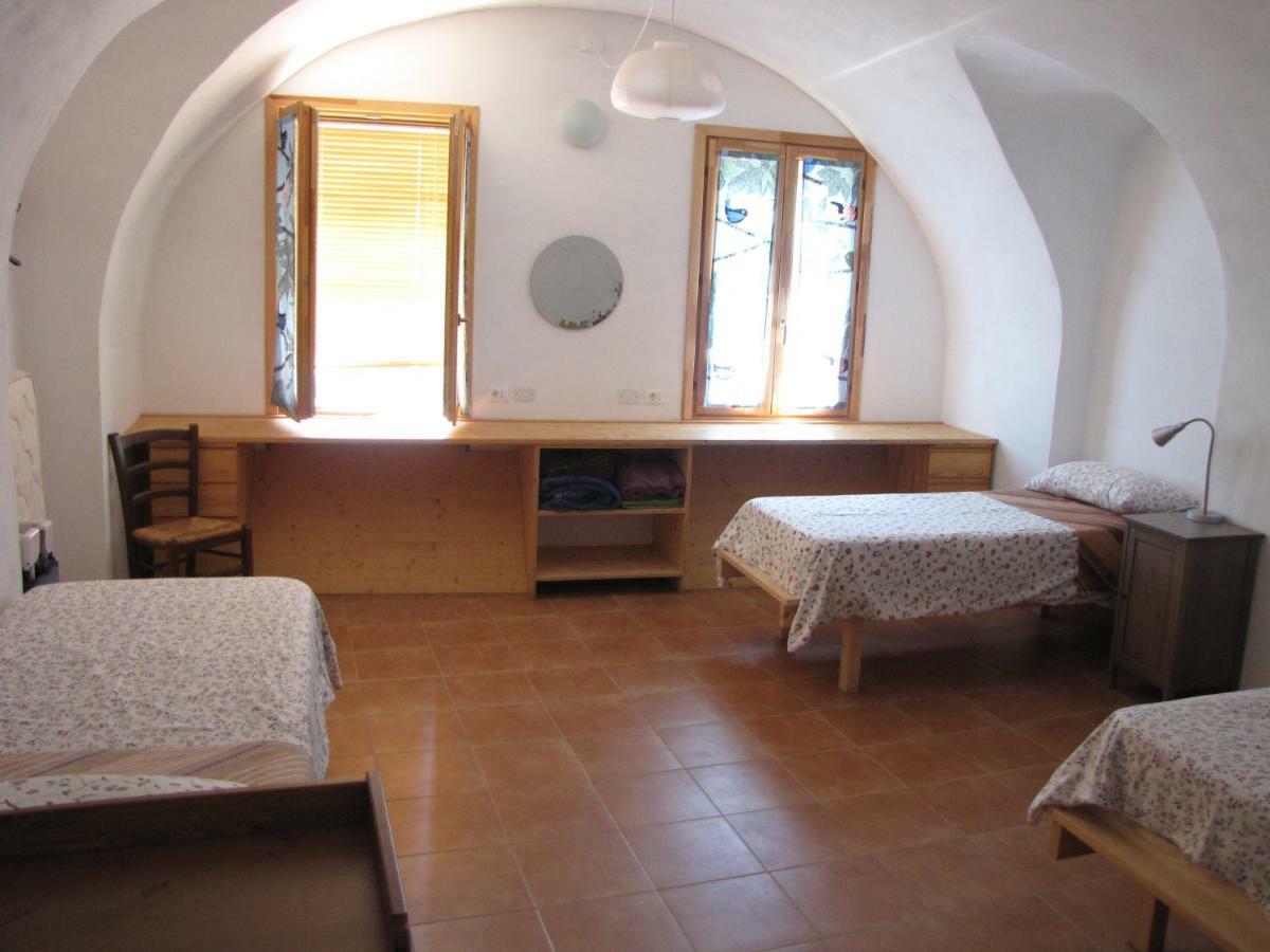 Ecovillaggio Torri Superiore Exteriör bild
