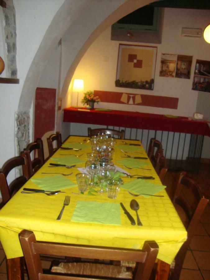 Ecovillaggio Torri Superiore Exteriör bild